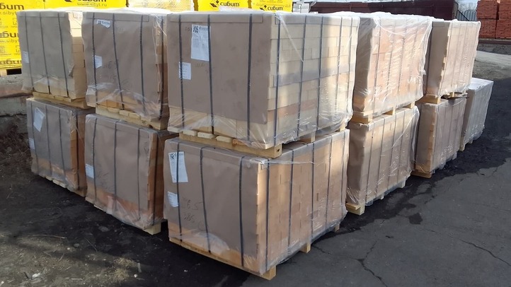 Поступление вагона с огнеупорным кирпичом ШБ-8/ ШБ-22 и ШБ-44