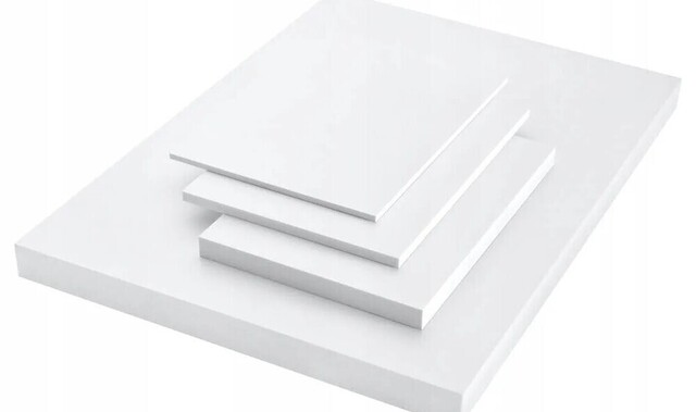 Резка ПВХ пластика