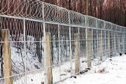 Плоский барьер безопасности ПКЛЗ Акация