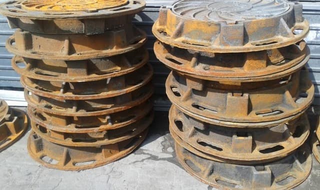 Люки чугунные канализационные тип Л,С,Т,ТМ