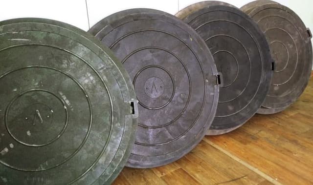 Люки пластиковые канализационные